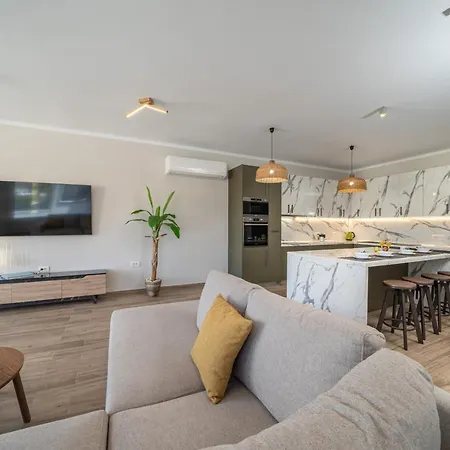 Maria Seaside Sami (Kefalonia)